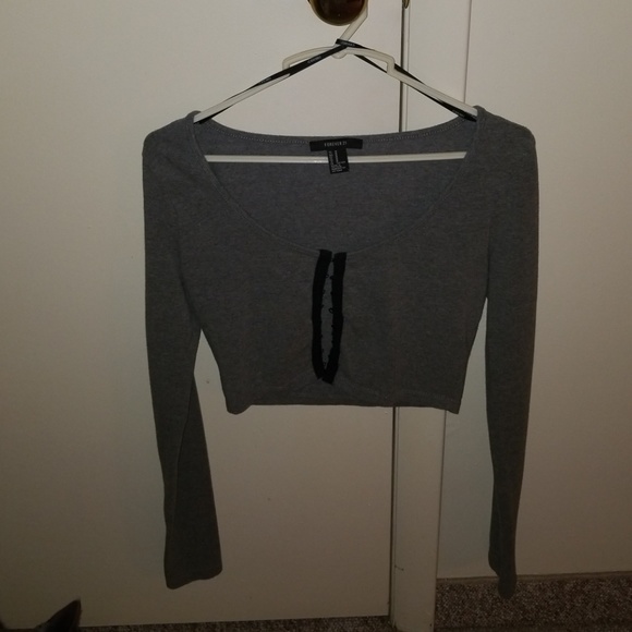 Crop top - Picture 4 of 4